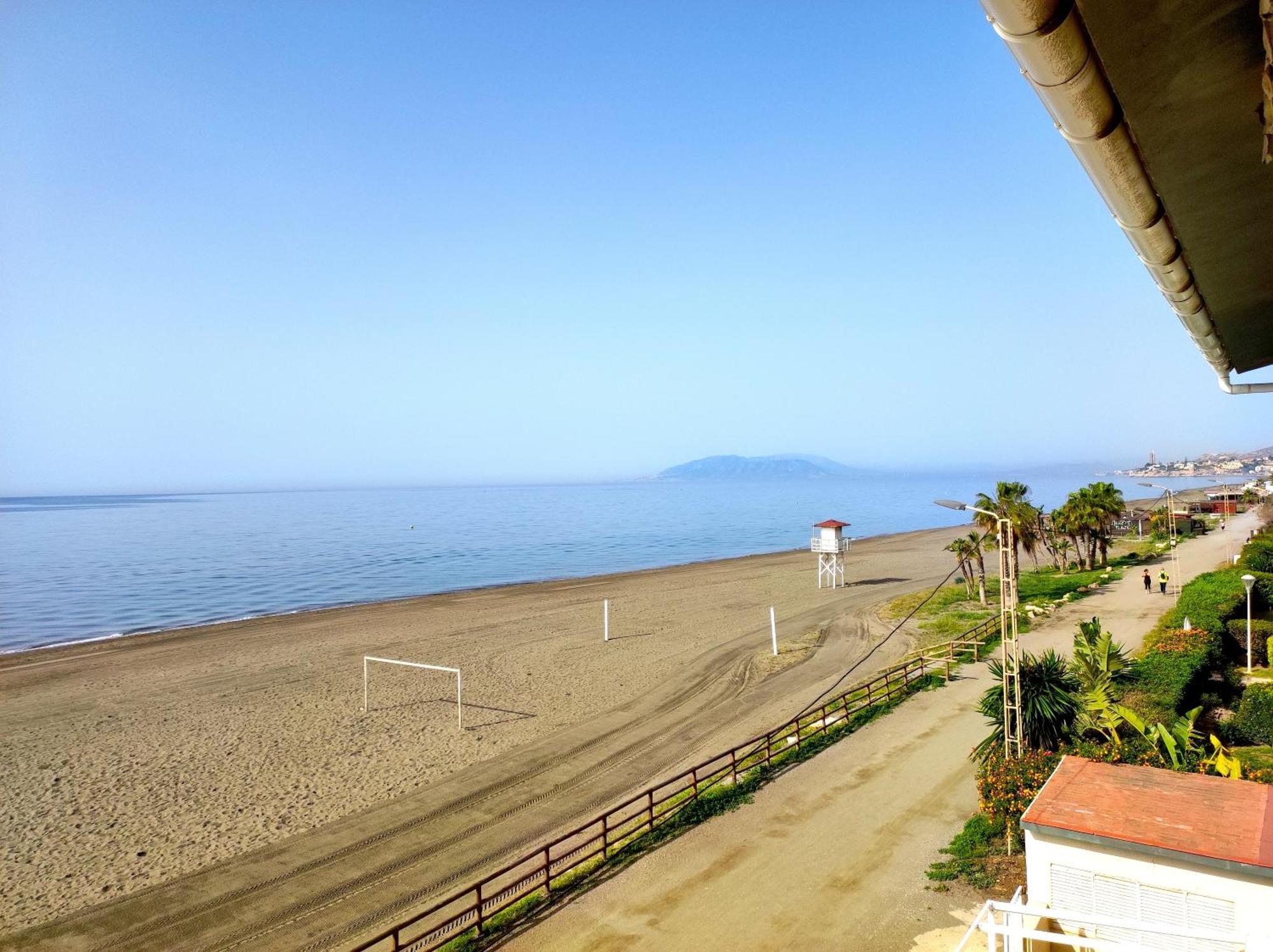 La Parada Beach ตอร์เร เด เบนากาลบอน ภายนอก รูปภาพ